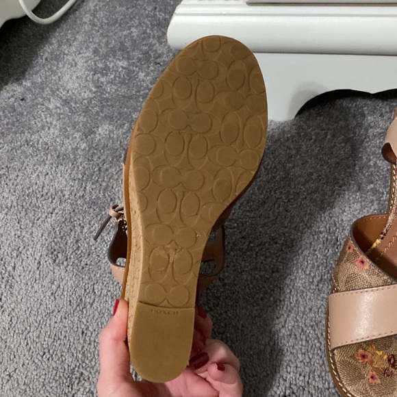 Coach wedge heels worn once. very good condition - Picture 4 of 10